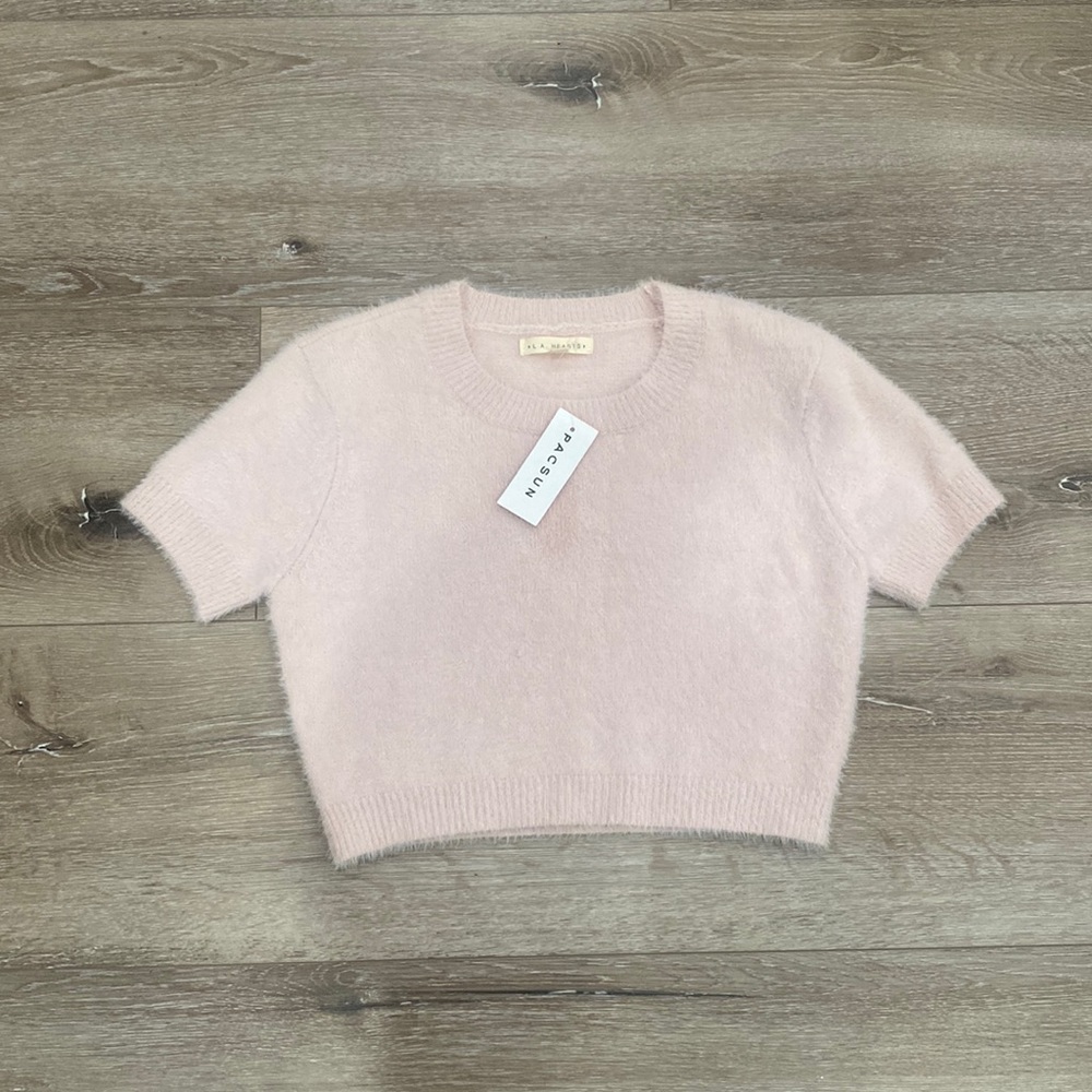 NWT PACSUN women’s light pink cashmere crop top!